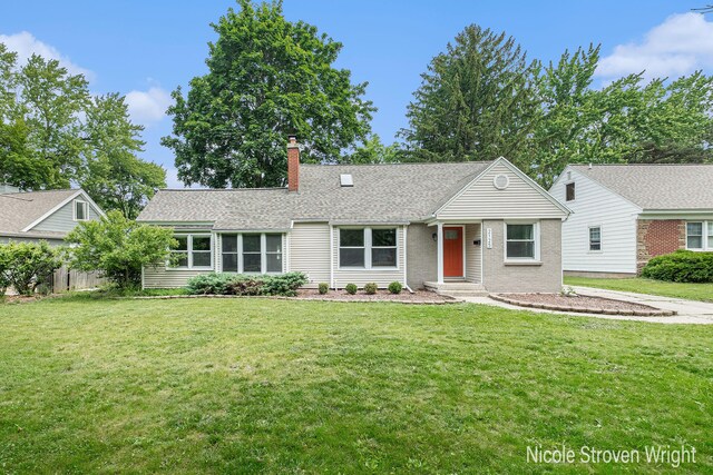2125 Englewood Dr SE, Grand Rapids, MI 49506 - photo 1