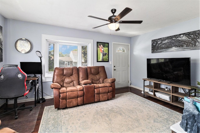 1198 Hawthorne Ave, Ypsilanti, MI 48198 - living area with a ceiling fan, wood finished floors, and an office area