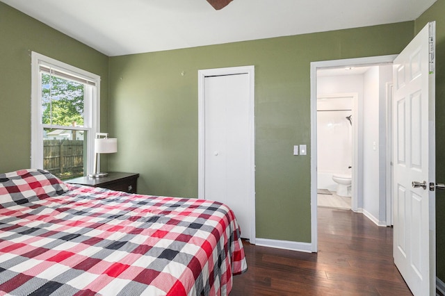 1198 Hawthorne Ave, Ypsilanti, MI 48198 - bedroom with wood finished floors and a closet