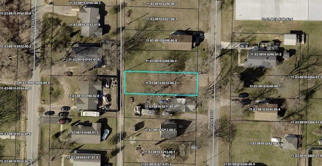 394 Linden St, Benton Harbor, MI 49022