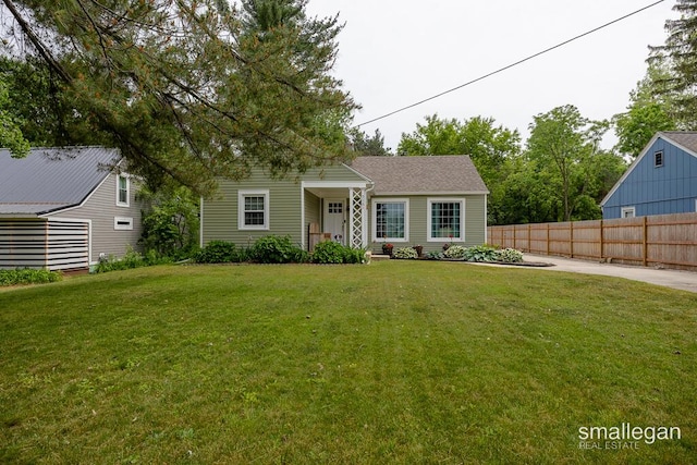 5161 Grand River Dr NE, Grand Rapids, MI 49525 - view of front of house