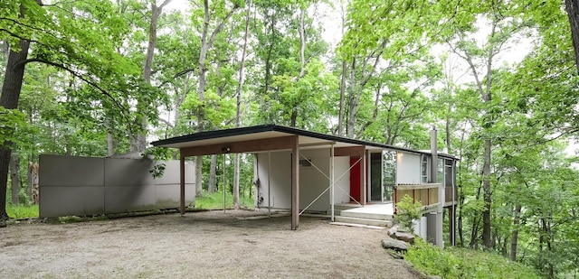 4075 N Delhi Rd, Ann Arbor, MI 48103 - view of front of home