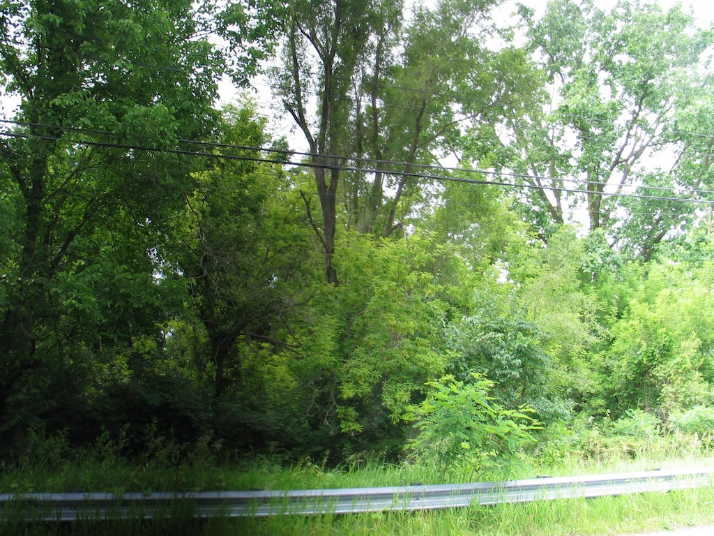 000 Hewitt Rd, Brooklyn, MI 49230