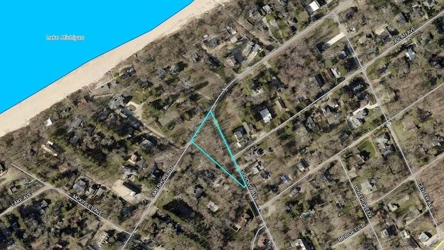 15853 Lakeshore Rd, Union Pier, MI 49129