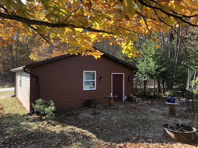 6088 N Larson Rd, Fountain, MI 49410