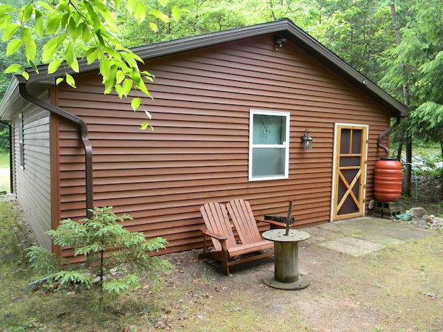 6088 N Larson Rd, Fountain, MI 49410