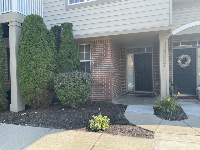 4057 Radcliff Dr, Canton, MI 48188 - photo 2