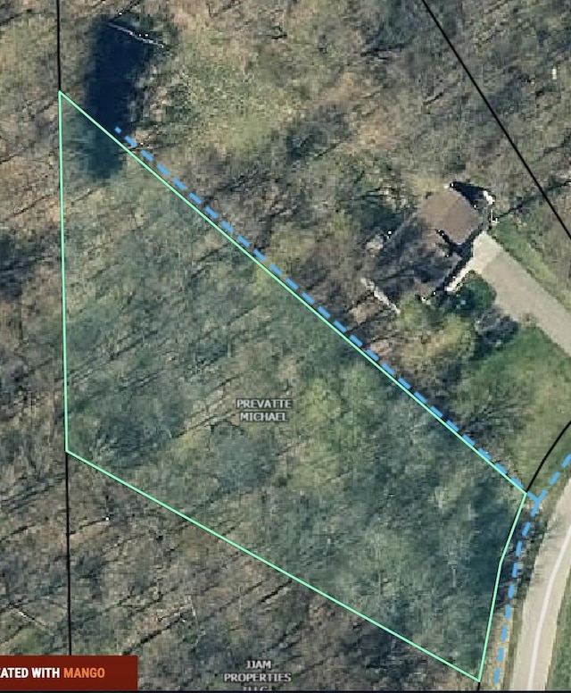 74161 Ridgeway Dr, Lawton, MI 49065