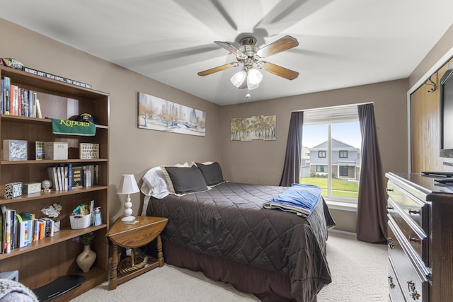 24663 Balsam Ct, Flat Rock, MI 48134 - bedroom with light colored carpet and a ceiling fan