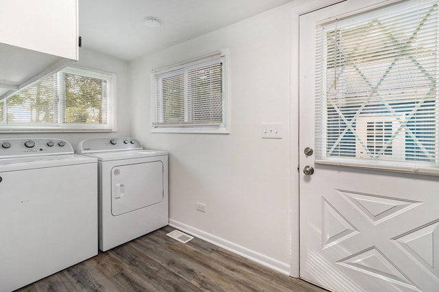 922 Marion Ave, Big Rapids, MI 49307 - laundry room with washing machine and dryer and dark wood-type flooring