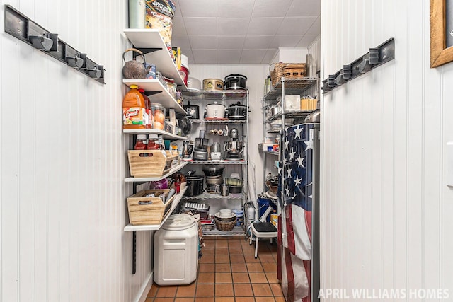 740 Van Raalte Ave, Holland, MI 49423 - view of storage area