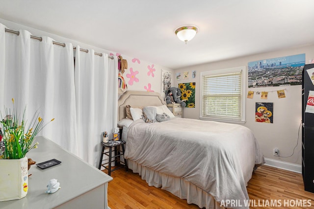 740 Van Raalte Ave, Holland, MI 49423 - bedroom featuring light wood finished floors