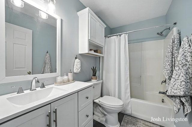 9337 Andrew Farms Dr, Alto, MI 49302 - bathroom with vanity and shower / bath combo