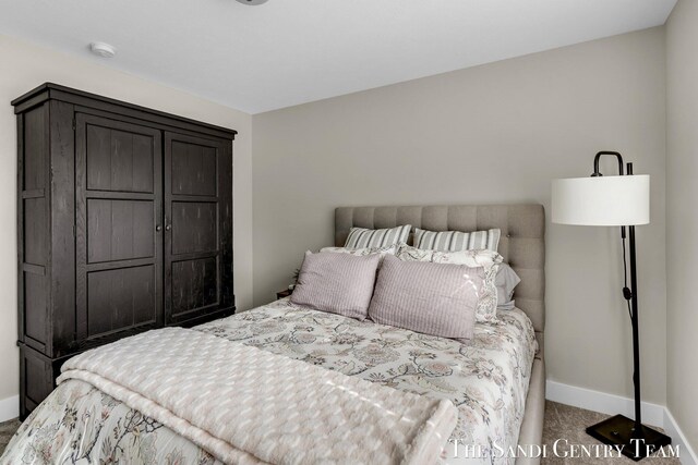 17947 Spring Tree Ct, Spring Lake, MI 49456 - bedroom featuring baseboards and carpet flooring