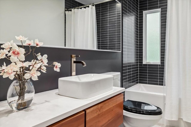 16128 Walnut Ct, Three Oaks, MI 49128 - full bathroom featuring plenty of natural light, vanity, and shower / tub combo with curtain