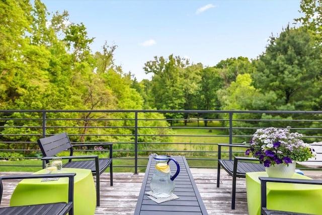 16128 Walnut Ct, Three Oaks, MI 49128 - view of deck