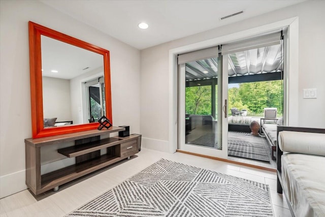 16128 Walnut Ct, Three Oaks, MI 49128 - living room featuring recessed lighting and baseboards
