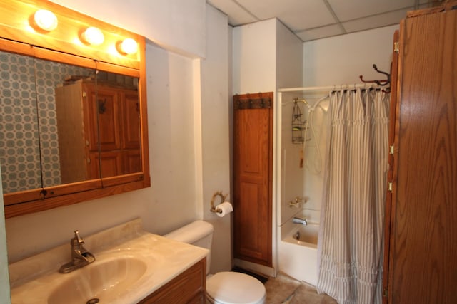 14585 E V Ave, Fulton, MI 49052 - bathroom featuring a drop ceiling, vanity, and shower / tub combo with curtain