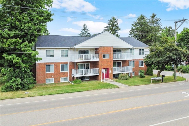 600 W Michigan Ave, Paw Paw, MI 49079 - photo 1