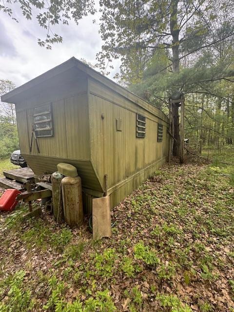 1750 Maple Point Rd, Beaverton, MI 48612