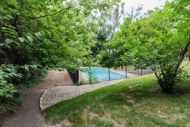 724 Garland Cir Unit D, Kalamazoo, MI 49008 - view of pool