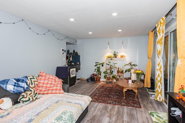 724 Garland Cir Unit D, Kalamazoo, MI 49008 - bedroom with wood finished floors and recessed lighting