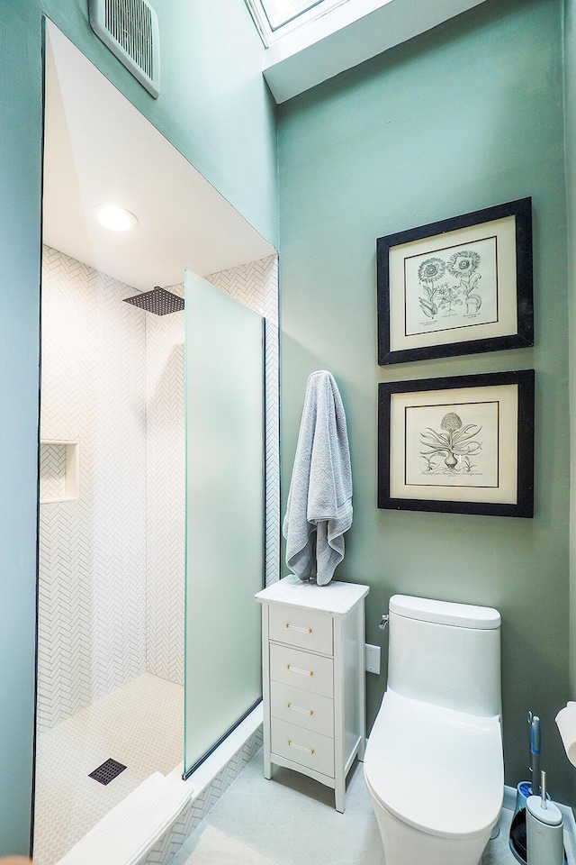6670 Ravenswood Ave, Sawyer, MI 49125 - bathroom featuring a walk in shower and toilet