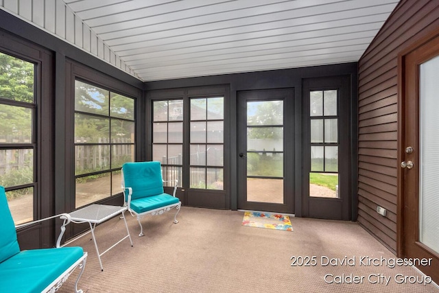 1052 Santa Cruz Dr SE, Grand Rapids, MI 49506 - sunroom with lofted ceiling