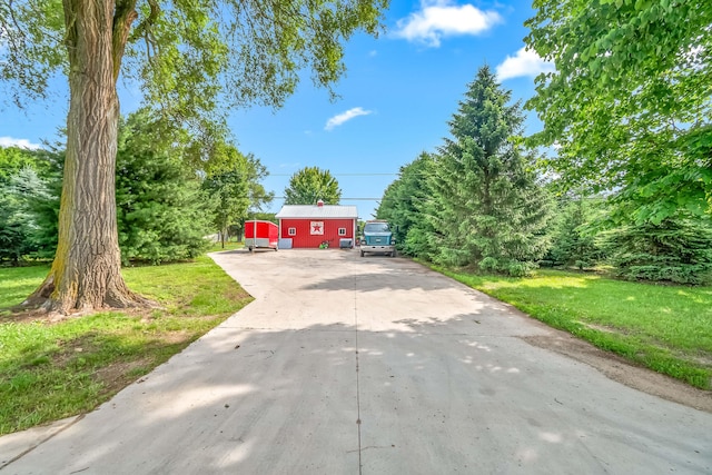 31688 Colon Rd, Colon, MI 49040 - view of front of property with a front yard, driveway, and an outbuilding