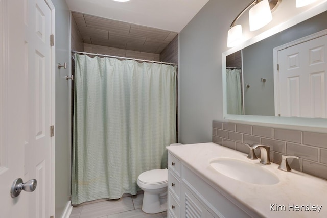 4284 Ives Farm Ln NE, Cedar Springs, MI 49319 - bathroom with vanity, decorative backsplash, and a shower with curtain