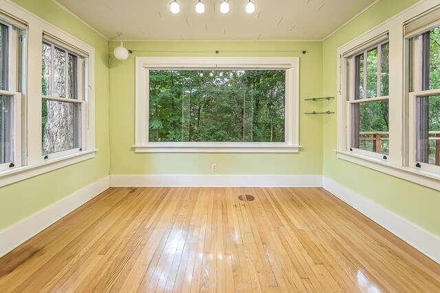 324 Highlake Ave, Ann Arbor, MI 48103 - photo 9