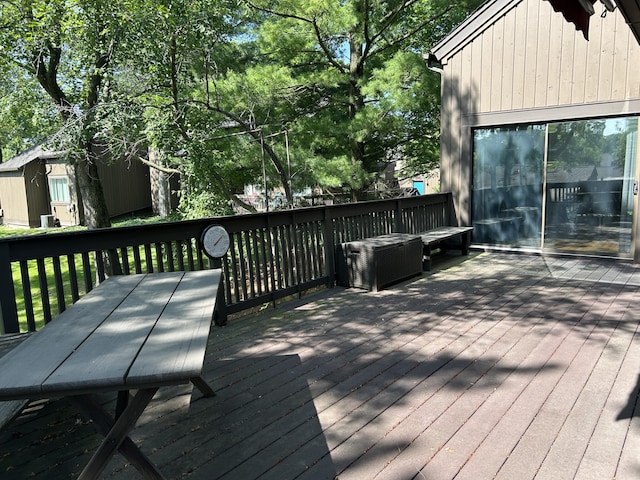 22 Haverhill Ct, Ann Arbor, MI 48105 - view of wooden deck