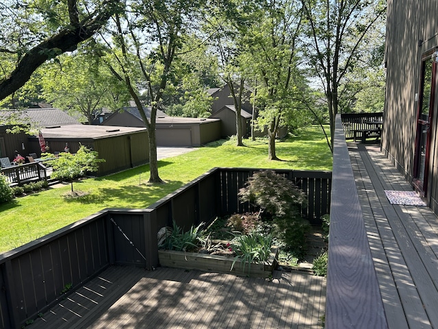 22 Haverhill Ct, Ann Arbor, MI 48105 - wooden terrace featuring a yard