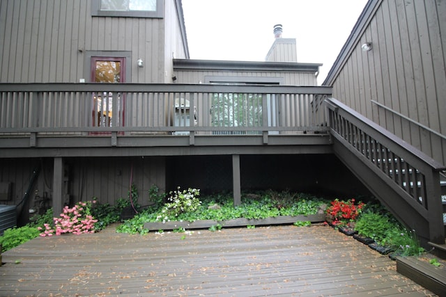 22 Haverhill Ct, Ann Arbor, MI 48105 - view of wooden deck