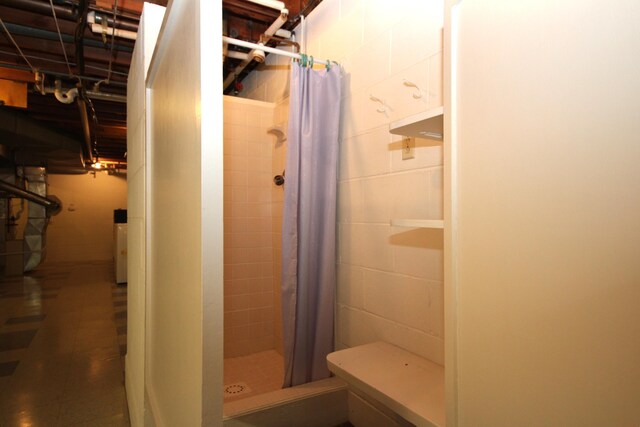 6426 Westchester St, Portage, MI 49024 - bathroom featuring a shower stall