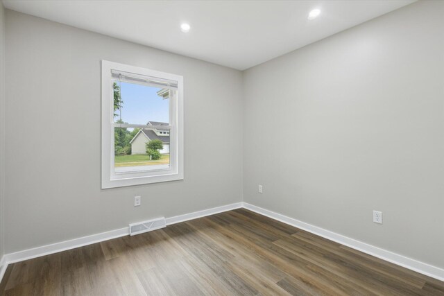1805 Forest Lake Dr SE, Grand Rapids, MI 49546 - photo 21