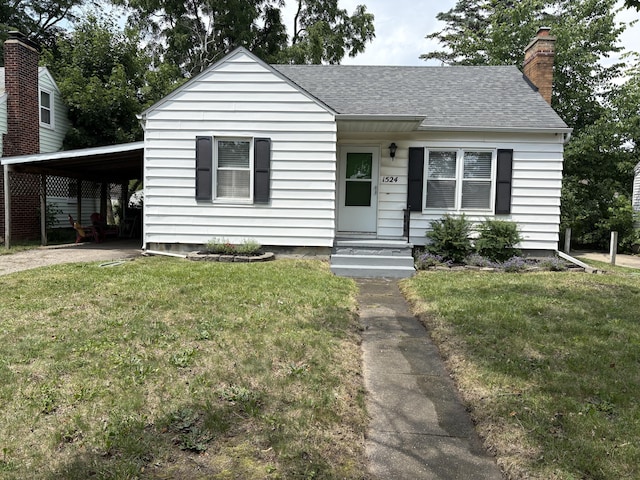 1524 W Mount Hope Ave, Lansing, MI 48910 - photo 1