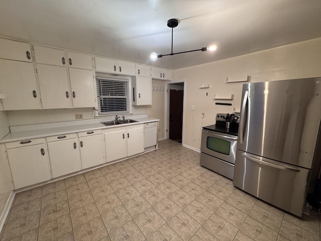 1524 W Mount Hope Ave, Lansing, MI 48910 - photo 4