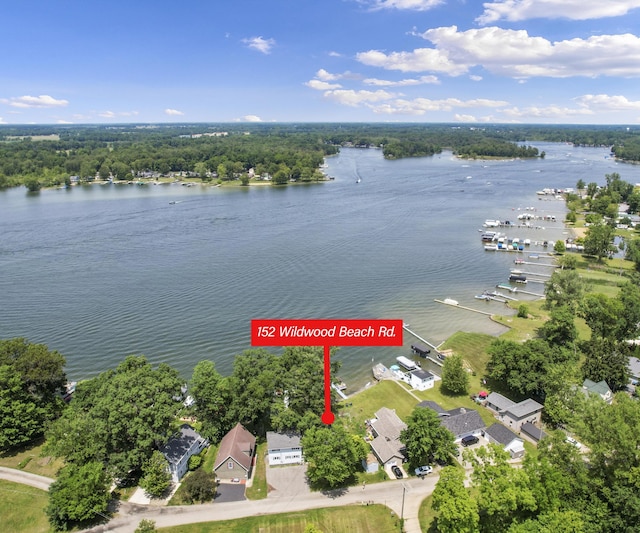 152 Wildwood Beach Rd, Quincy, MI 49082