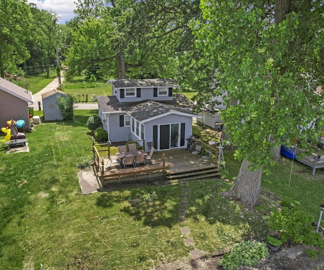 152 Wildwood Beach Rd, Quincy, MI 49082