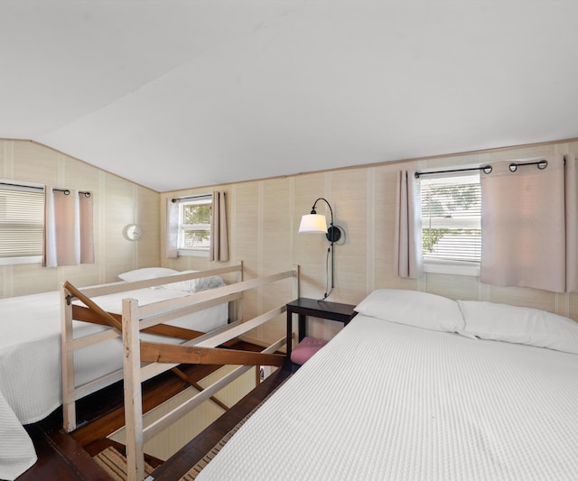 152 Wildwood Beach Rd, Quincy, MI 49082
