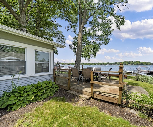 152 Wildwood Beach Rd, Quincy, MI 49082