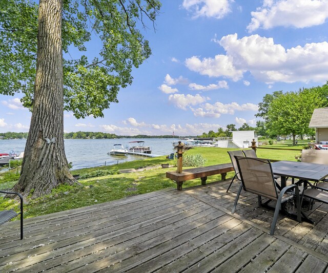 152 Wildwood Beach Rd, Quincy, MI 49082