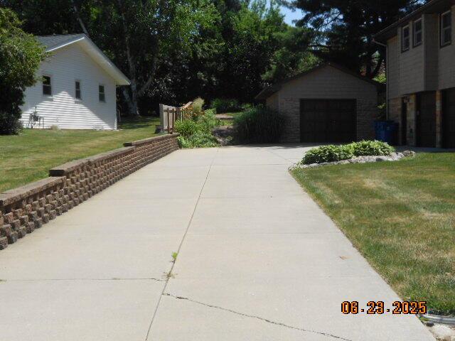 1090 Cadet Ln, Kalamazoo, MI 49009 - photo 6
