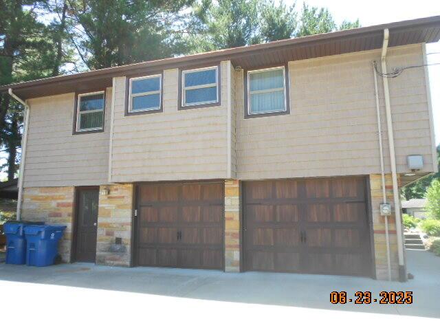 1090 Cadet Ln, Kalamazoo, MI 49009 - photo 7