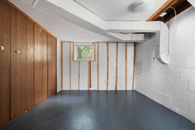 2834 Pittsfield Blvd, Ann Arbor, MI 48104 - basement with concrete block wall