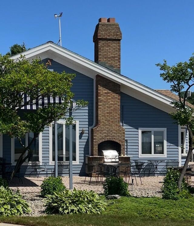 1200 Lakeshore Dr Unit 56, Muskegon, MI 49441 - photo 2