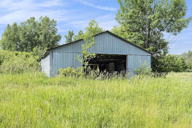 9820 S Bagley Rd, Ashley, MI 48806 - photo 13