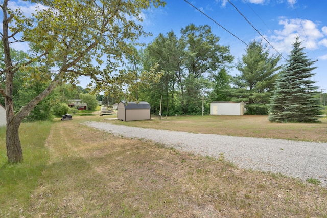 8952 Otterside Dr, Farwell, MI 48622