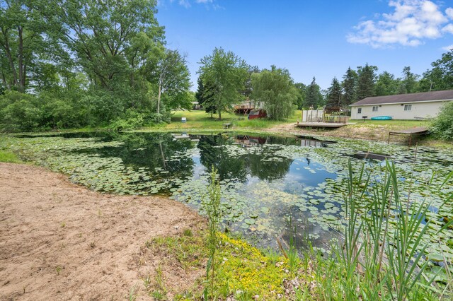 8952 Otterside Dr, Farwell, MI 48622